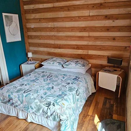 Bed and Breakfast Brindepaille Vallon-Pont-dʼArc Esterno foto