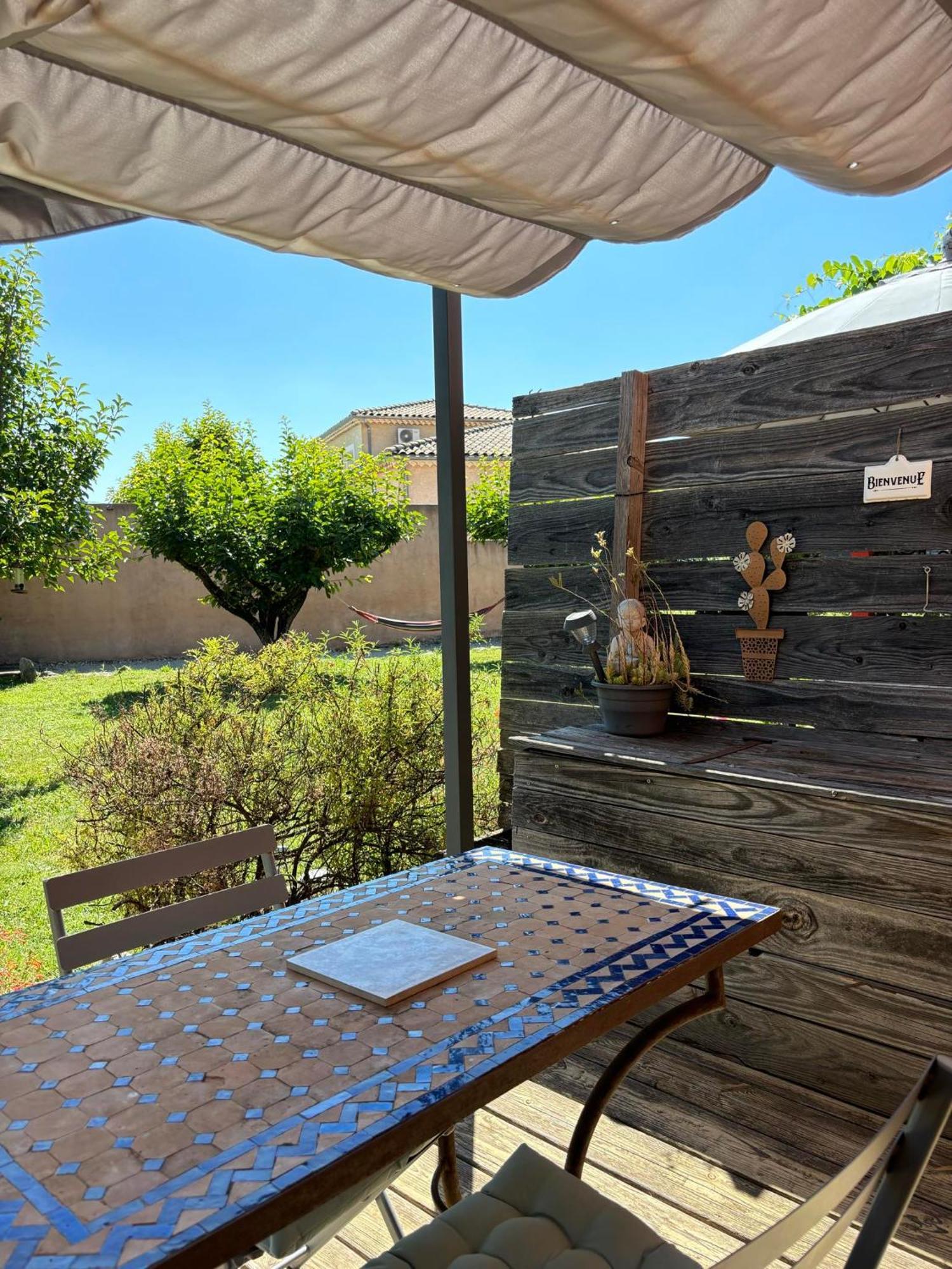Bed and Breakfast Brindepaille Vallon-Pont-dʼArc Esterno foto